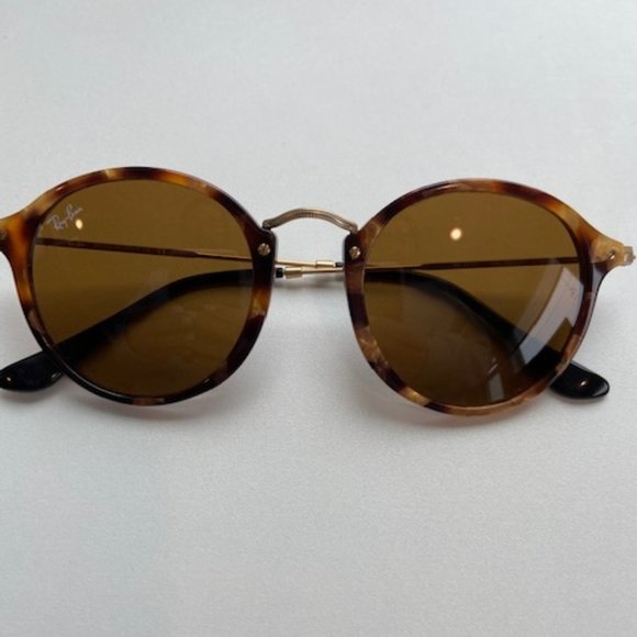 NEW Ray-Ban Round Fleck- Classic B-15+ Tortoise